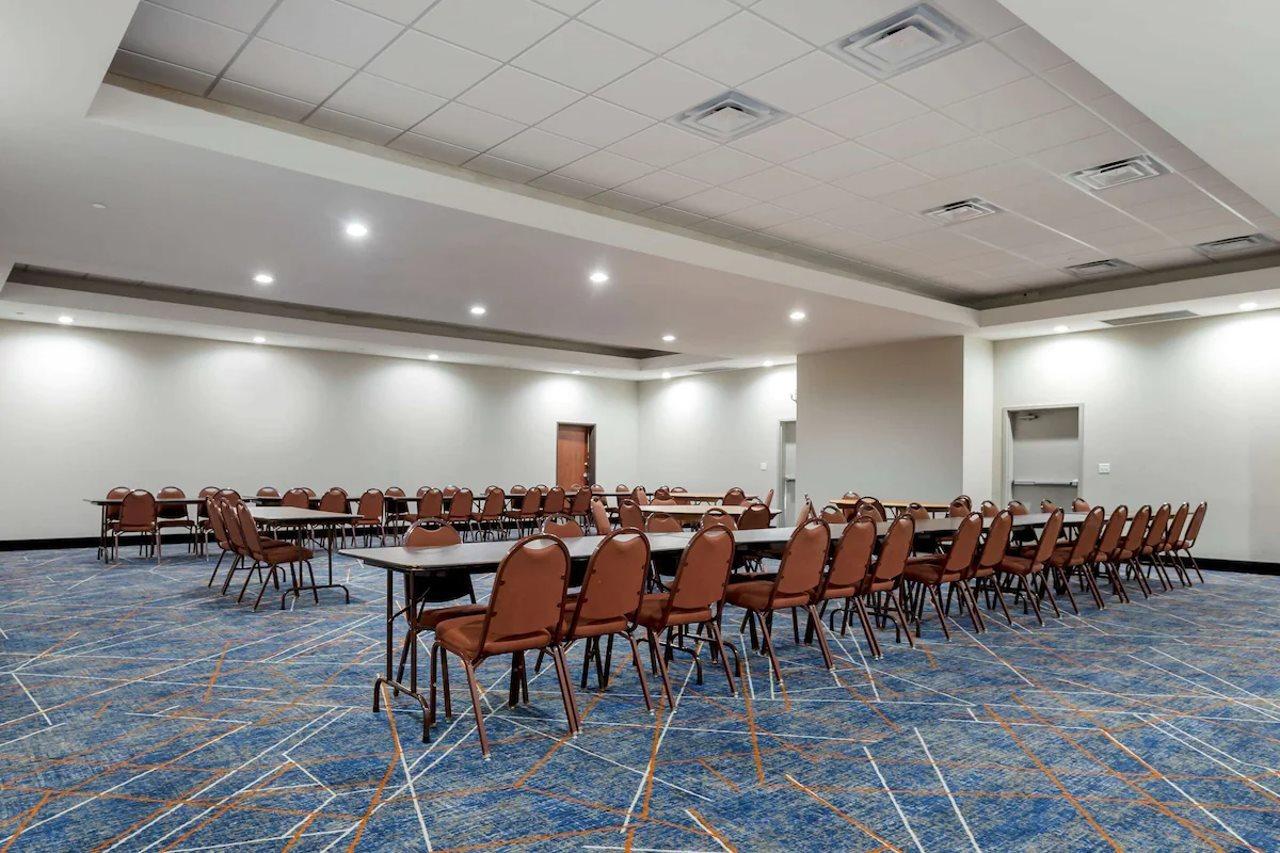 Quality Inn & Suites Muskogee Exterior foto